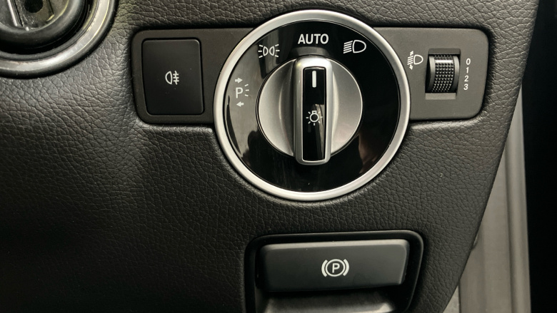 Mercedes-Benz SLK 250 CDI BlueEFFICIENCY 2dr Tip Auto Diesel Roadster